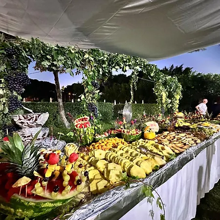 Eraora Village Hotel 4*