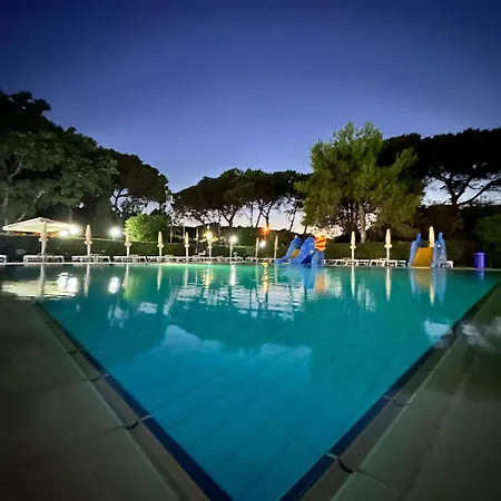 Hotel Eraora Village 4*